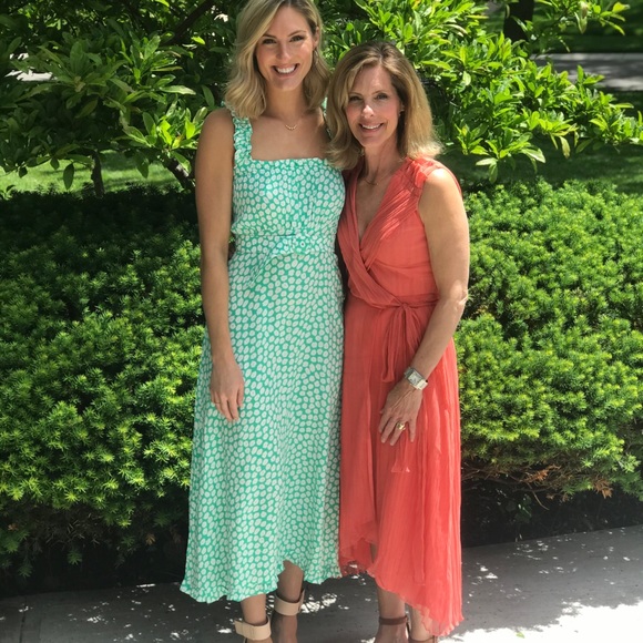 Faithful the brand belted midi dress size small - Picture 2 of 3